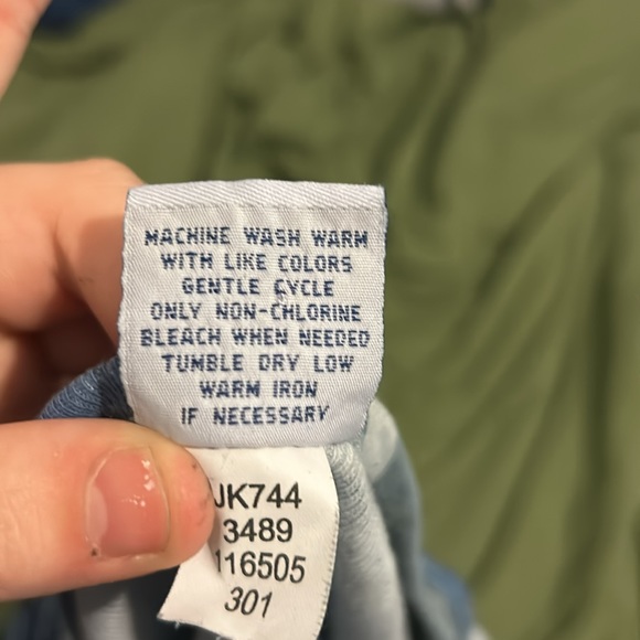 Old Navy Crop Top - Picture 3 of 3